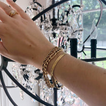 Load image into Gallery viewer, Amalfi bracelet (Figaro chain)